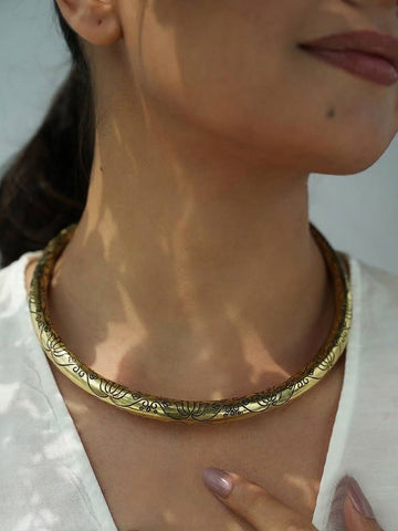 Meghana Gilded Lotus Hasuli Necklace