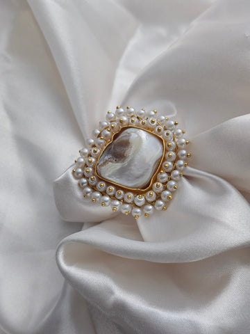 Mother of Pearl Adjustable Finger Ring