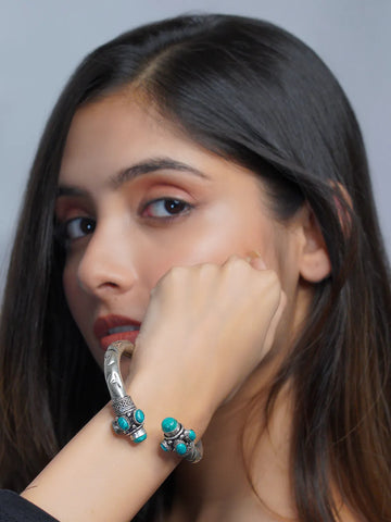 Aaranya Ocean Bliss Turquoise Silver Kada