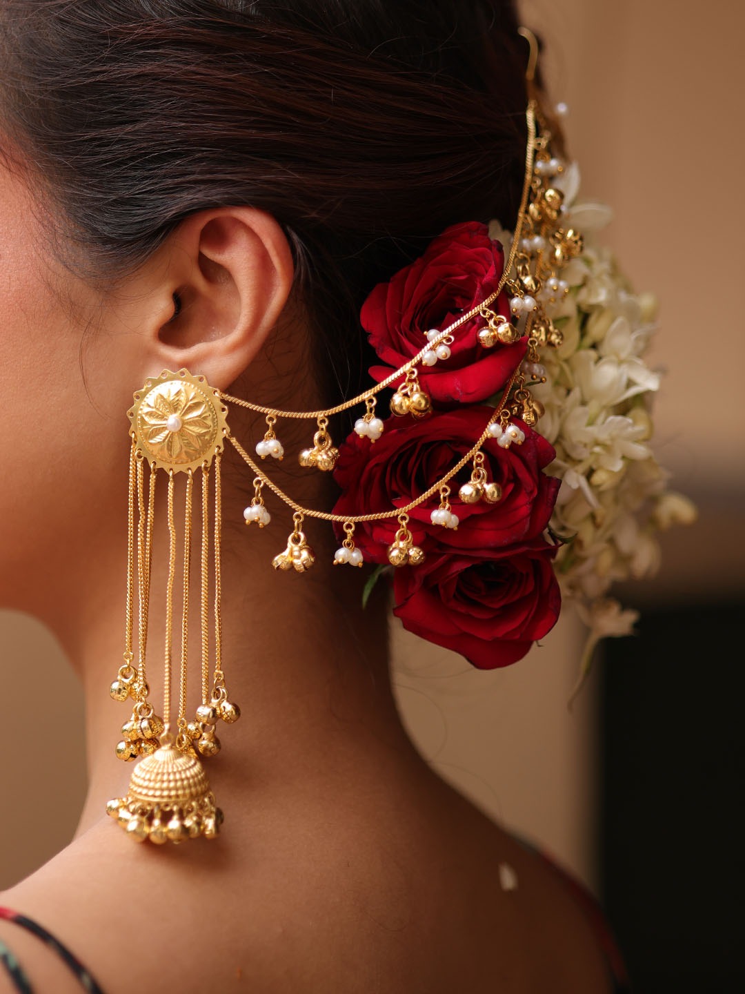Golden Ghungroo Drape Earchain