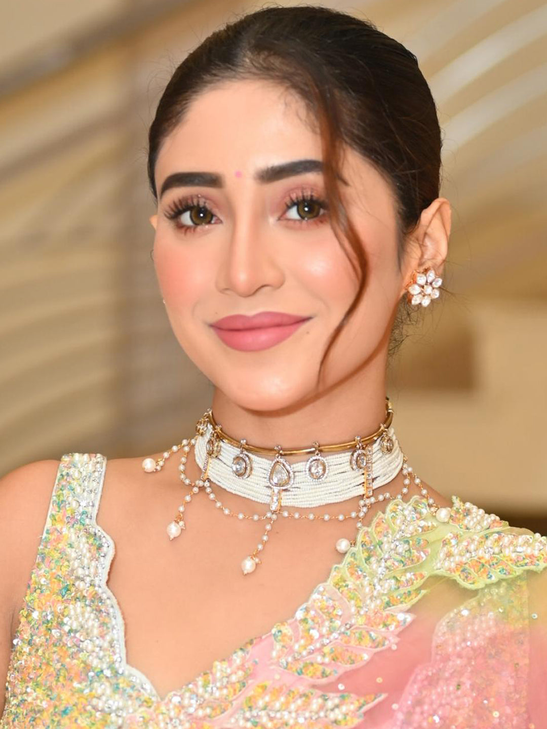 Regal Pearl Kundan Choker