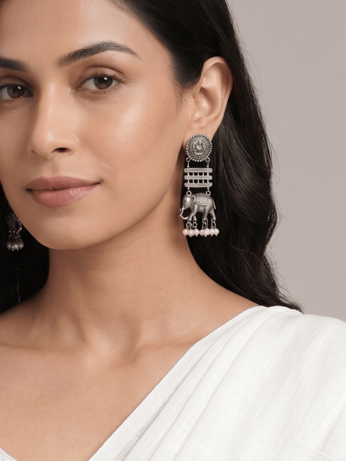 Women Silver Contemporary Drop Earrings