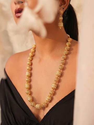 Eshani Eternal Bloom Golden Harmony Necklace Set