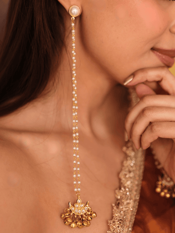 Linear Lustre Long Earring