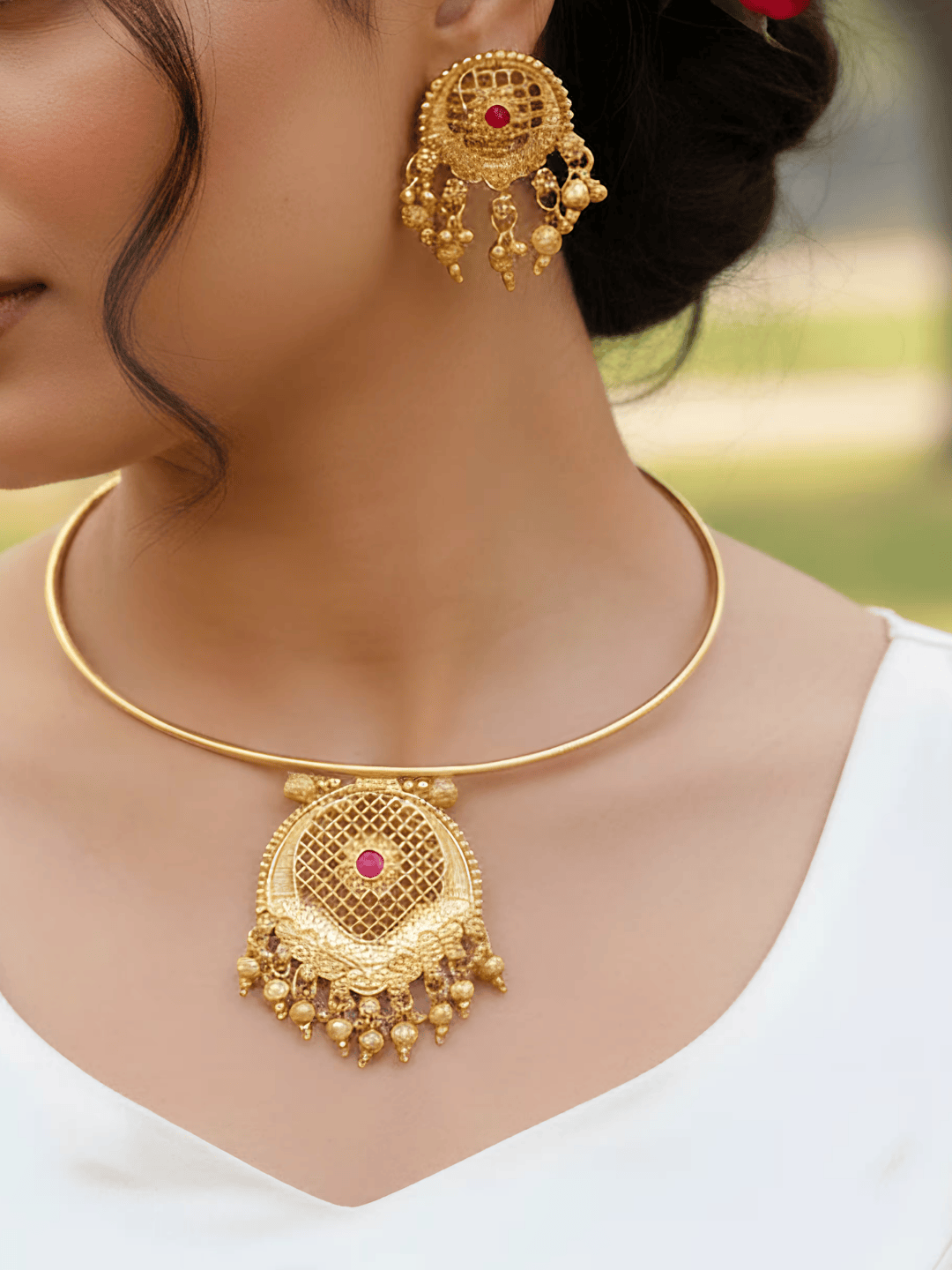 Ruby Glow Hasuli Pendant