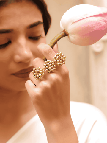 Golden Whisper Loop Ring