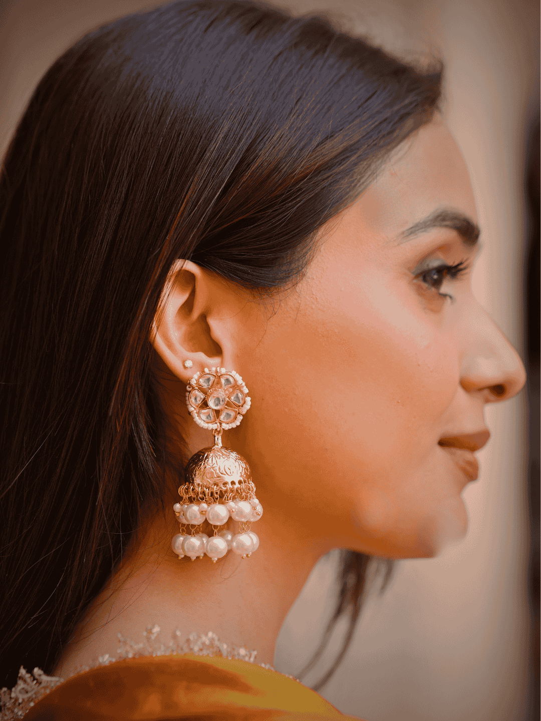 Veloura Earring