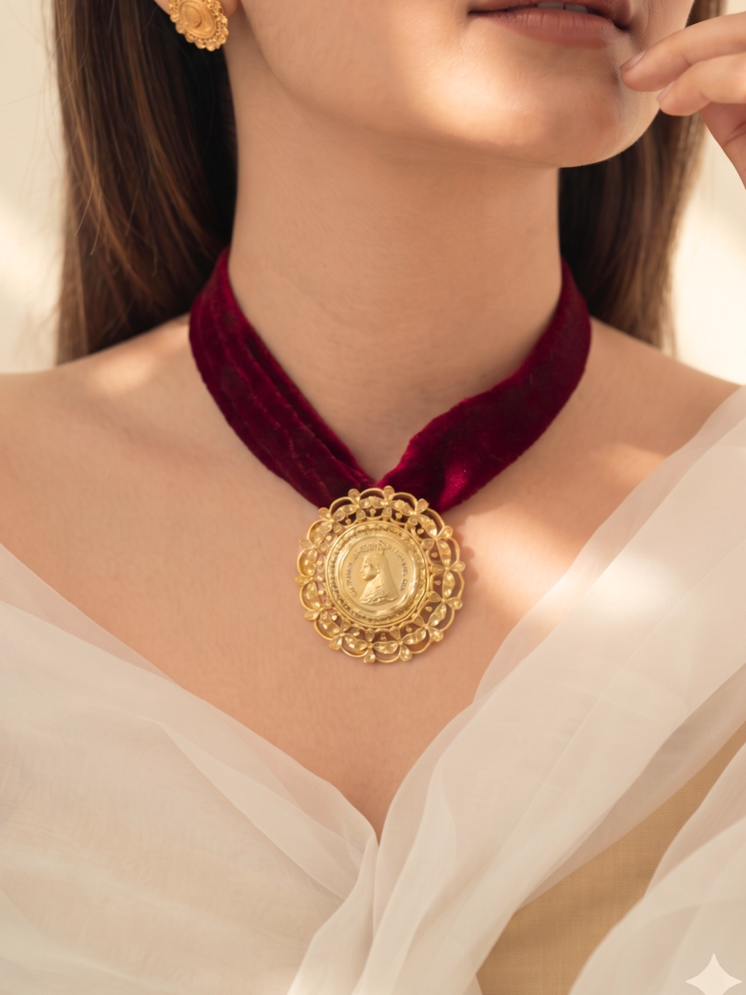 Rajwada Royal Victoria Coin Necklace Set