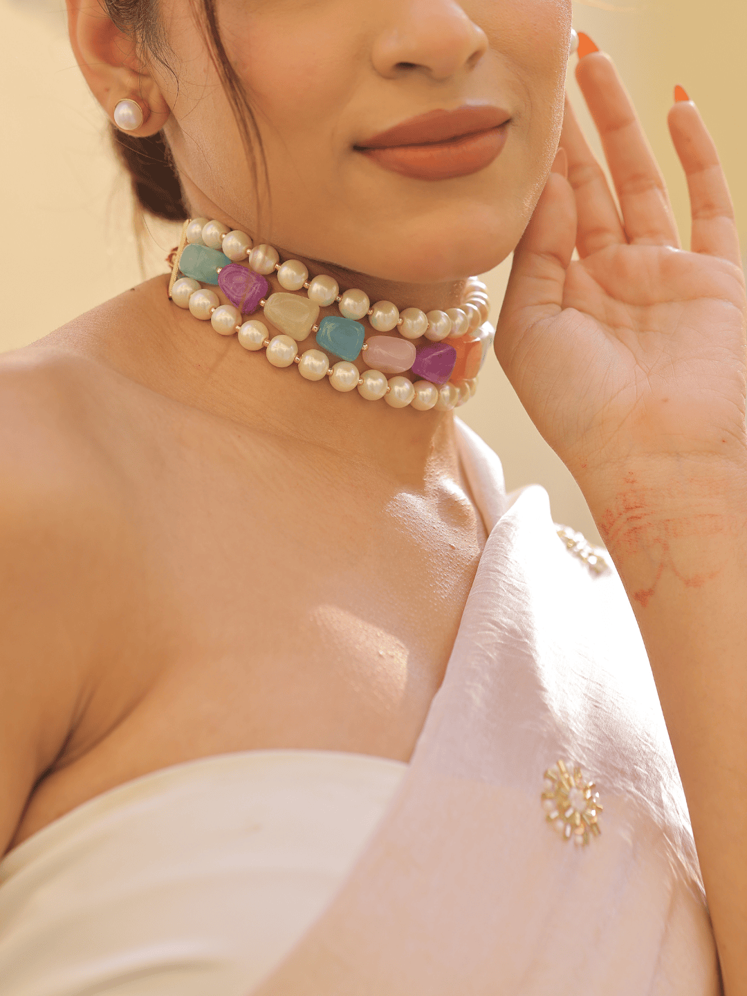 Luminara Choker Necklace Set