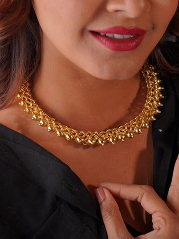 Vaidehi Eternal Spiral Kolhapuri Hasuli Necklace