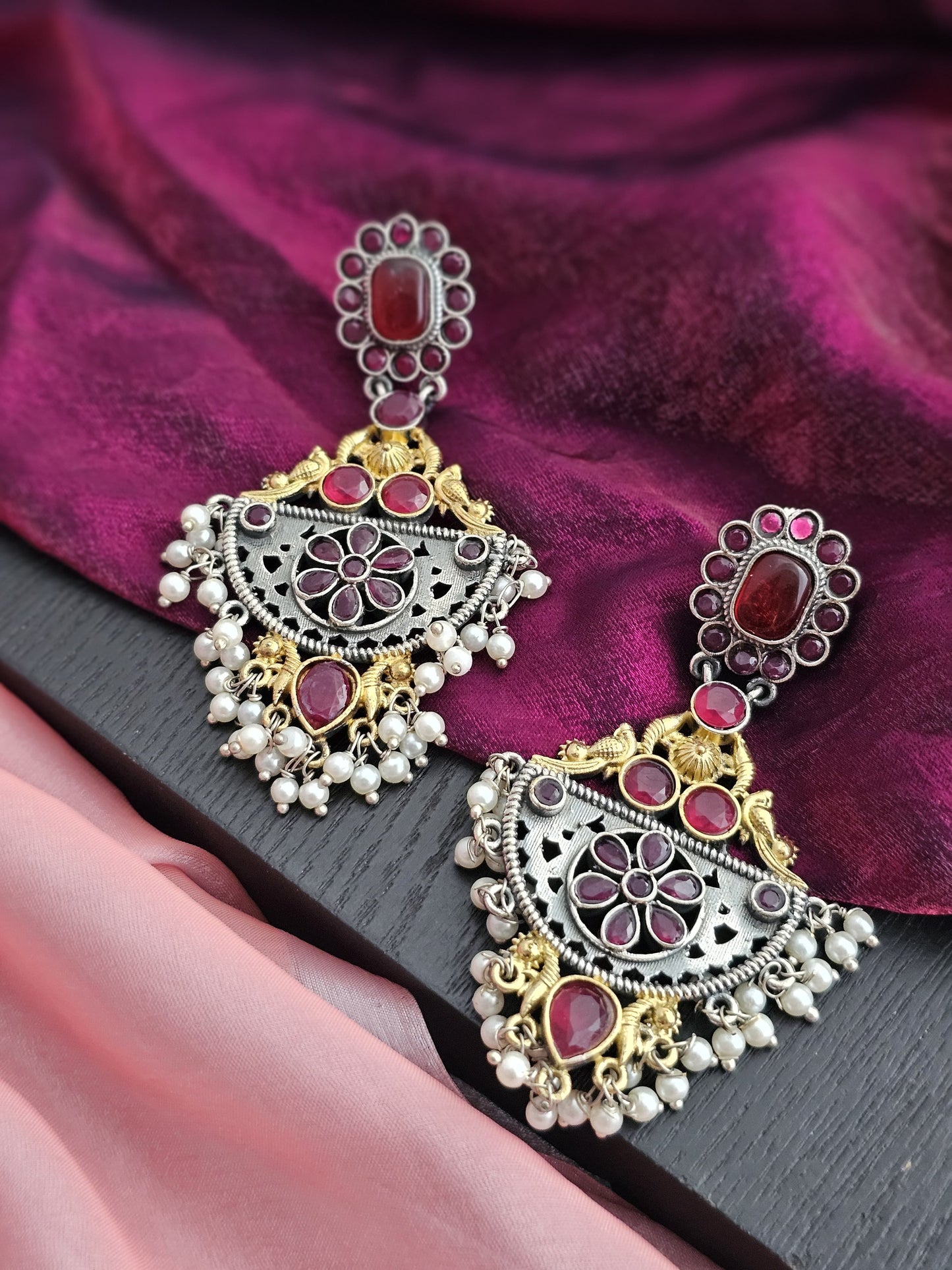 Crimson Glow Monalisa Earrings