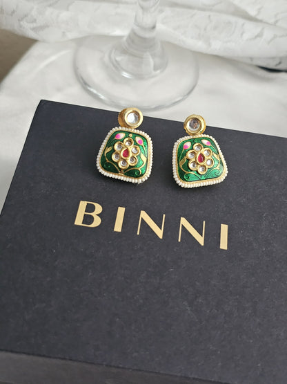 Meadow Charm Carved Earrings