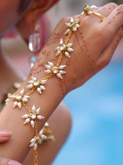 Regal Bloom Kundan Hathphool - Single