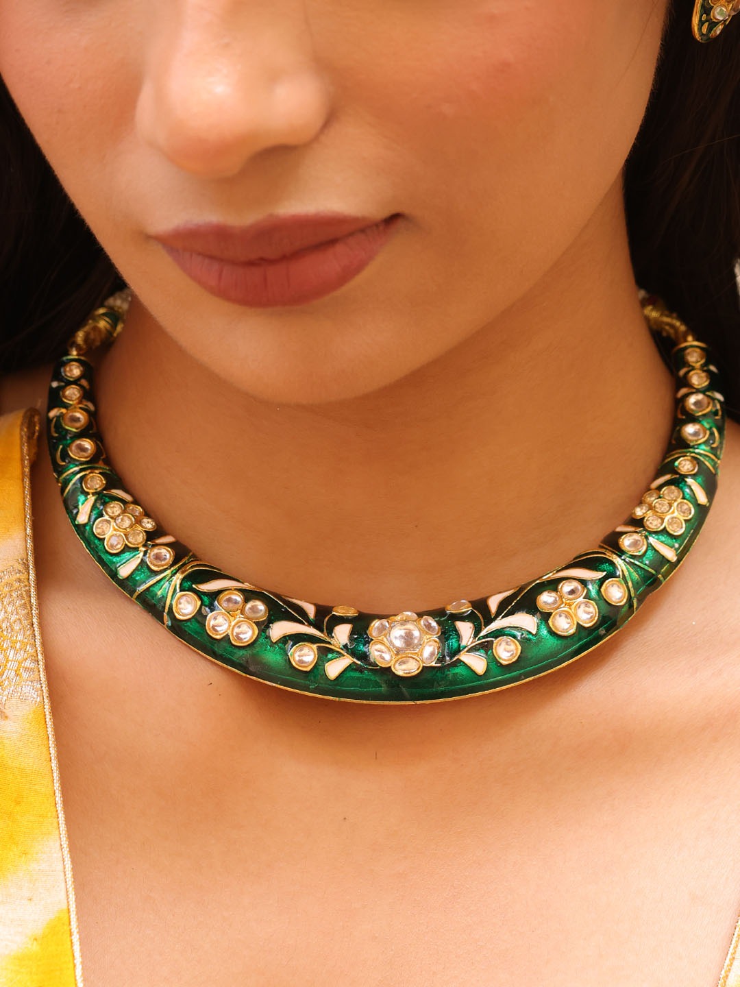 Meena Royal Hasuli Set