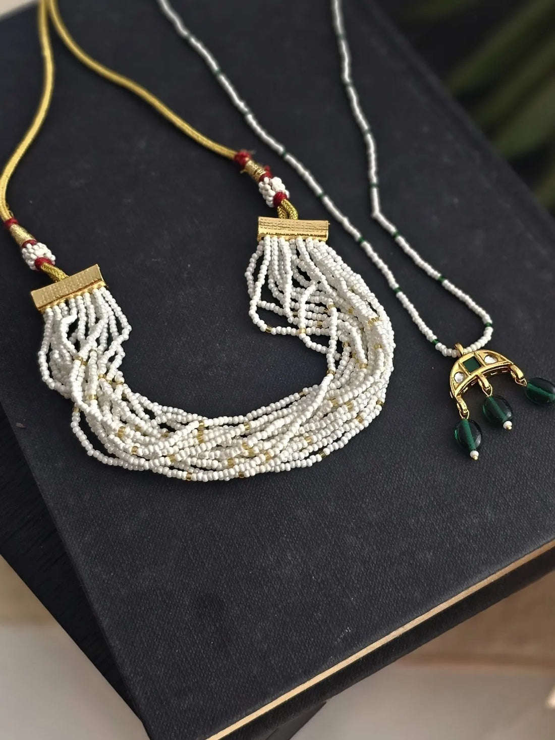 Leana White Beaded Choker & Pendant Combo