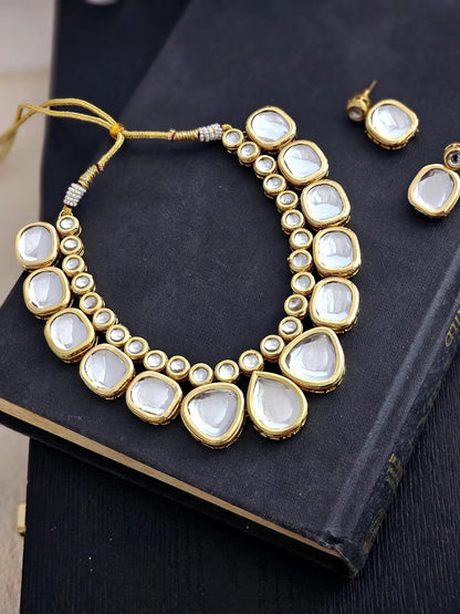 Riyana Handmade Traditional Kundan Necklace Set