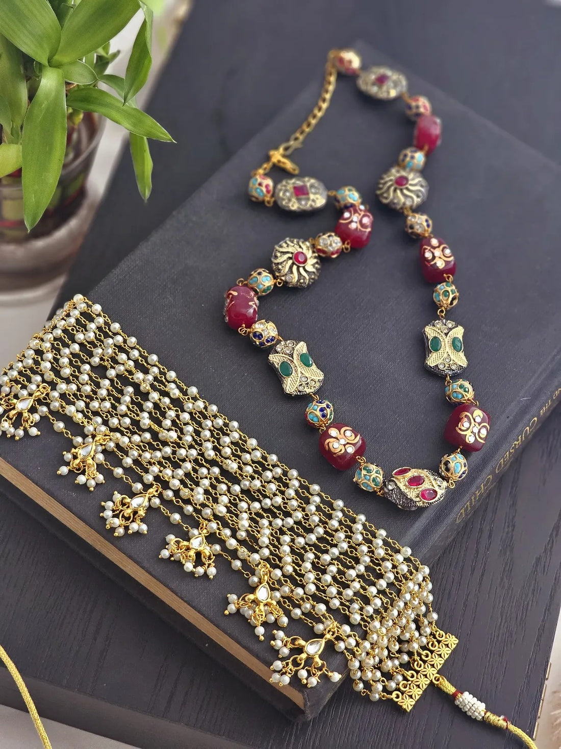 Celestia Red Handpainted Quartz Necklace & Pearl Choker Combo Set