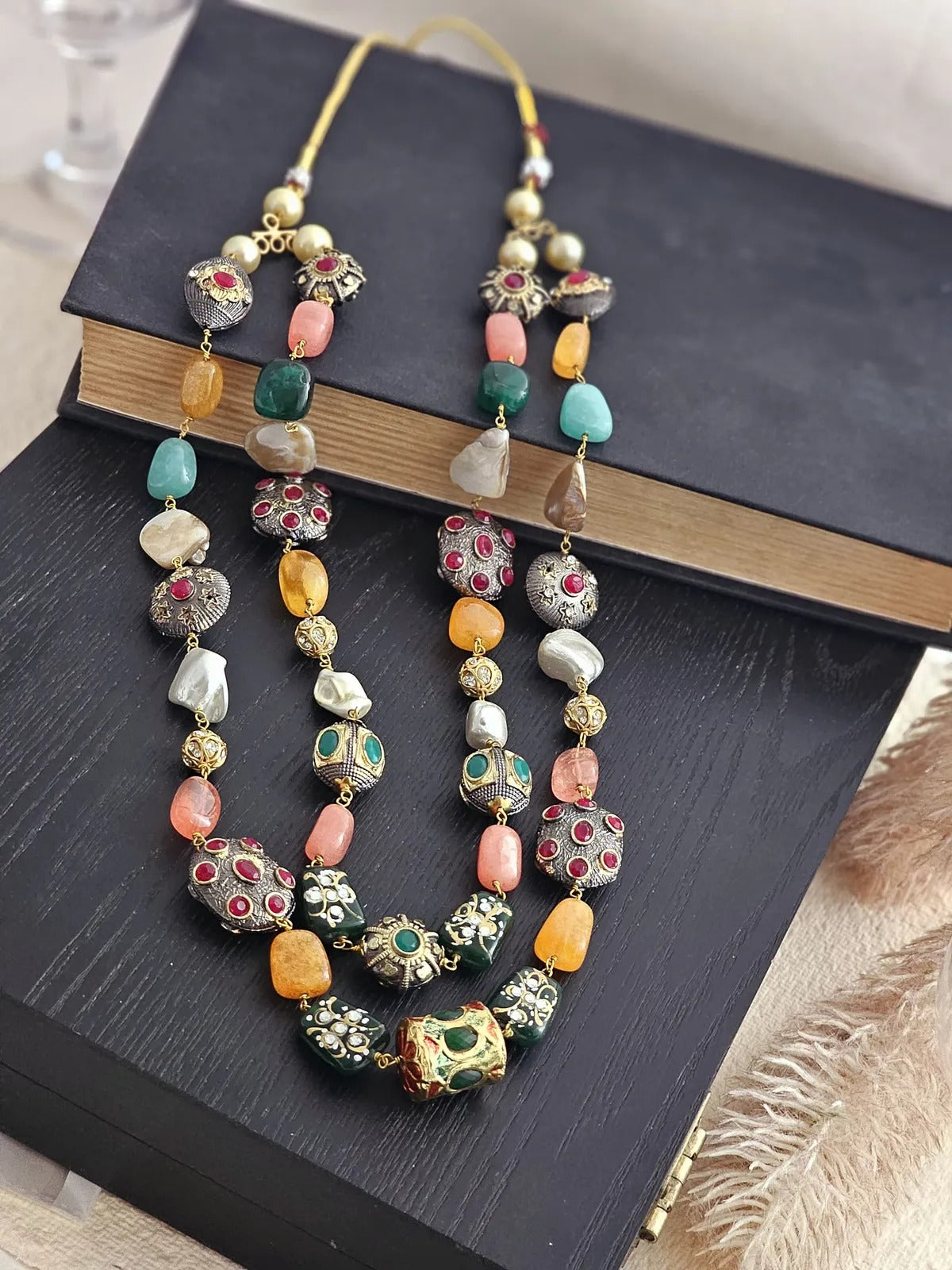 Soraya Mother Of Pearl And Quartz Necklace Set