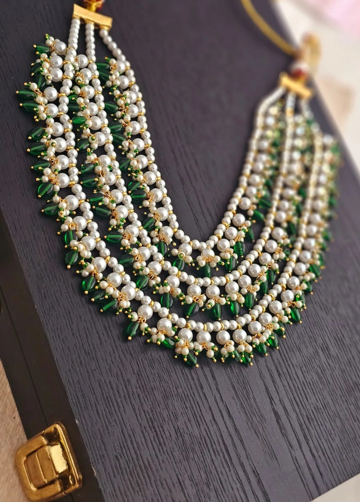 Liora Pearls & Quartz Neecklace