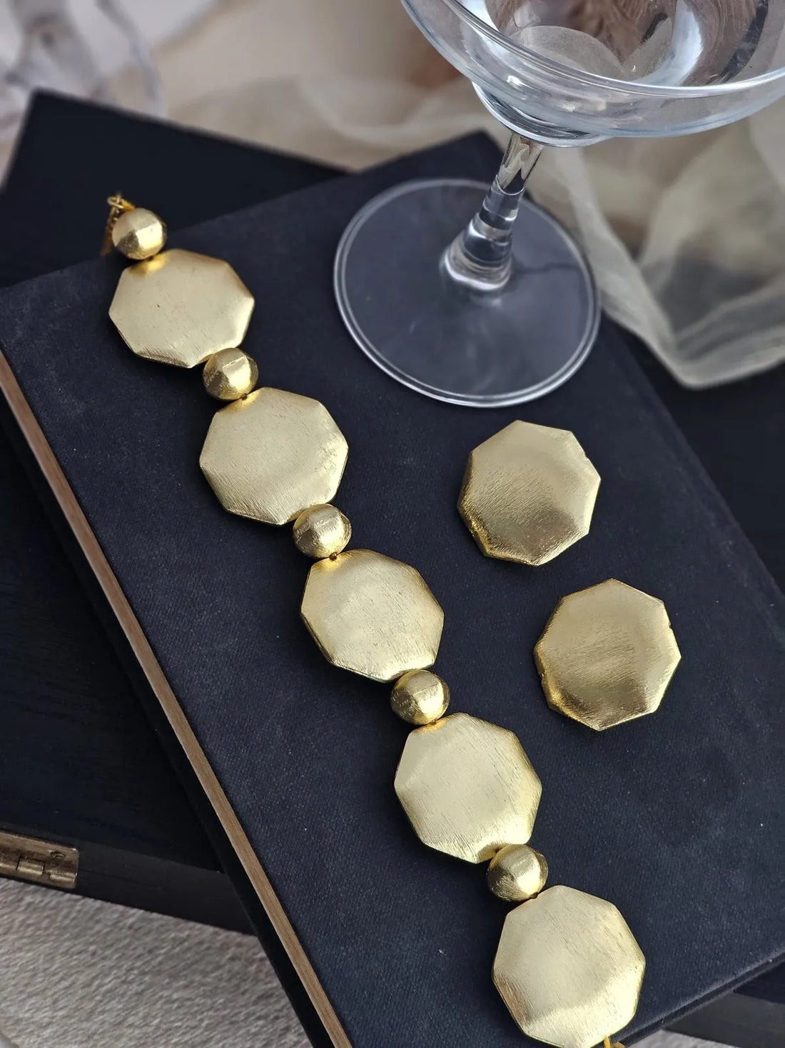 Octavia Stellar Handcrafted Anti-Tarnish Choker Set