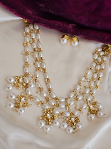 Elara Timeless Organic Grace Baroque Pearl Necklace