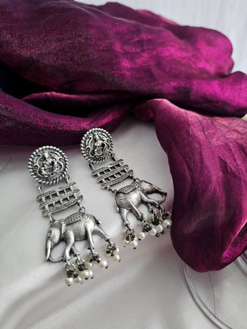 Women Silver Contemporary Drop Earrings